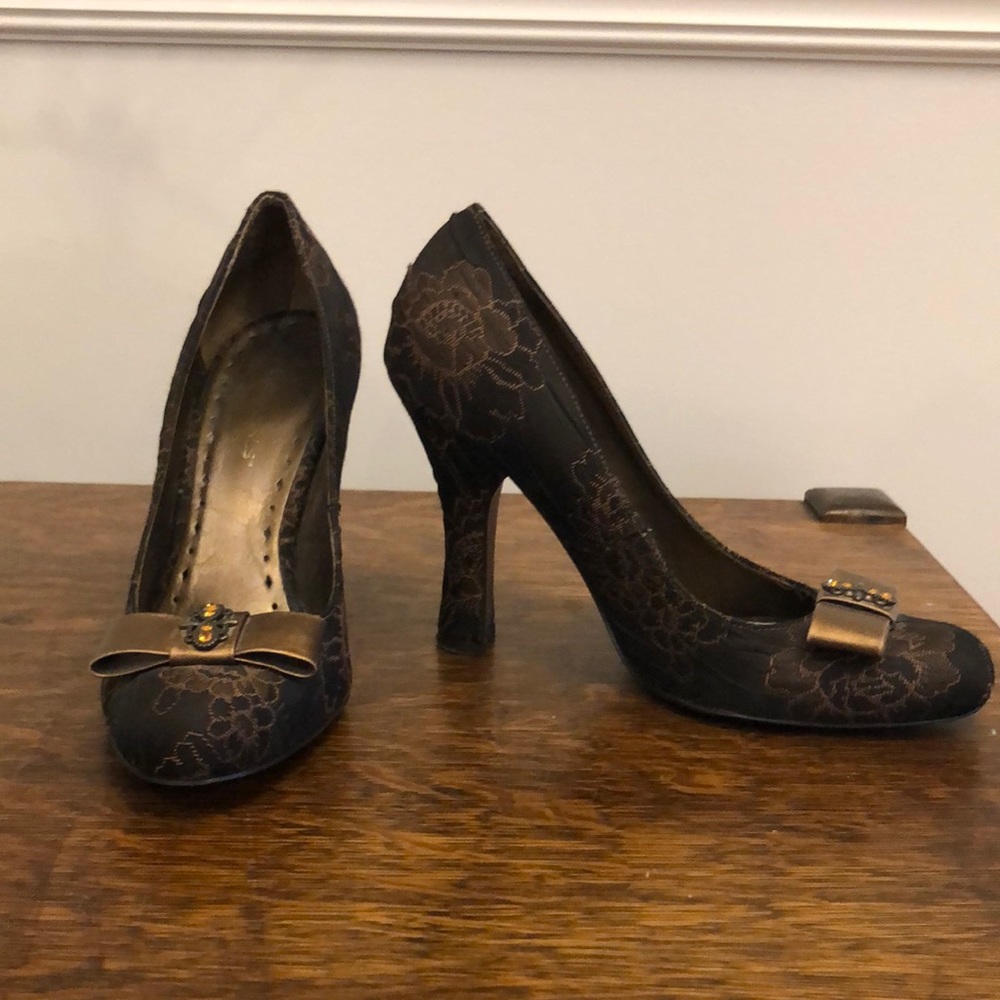 BCBG | Pumps